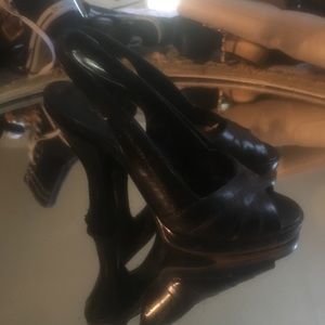 Size 4 Via Spiga black leather platform heels